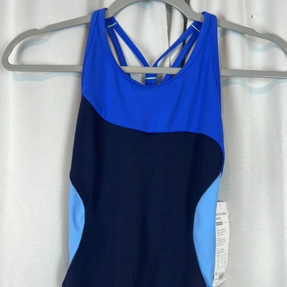 NWT Athleta Colorblock One Piece Swimsuit Size 32/6 - Picture 5 of 11